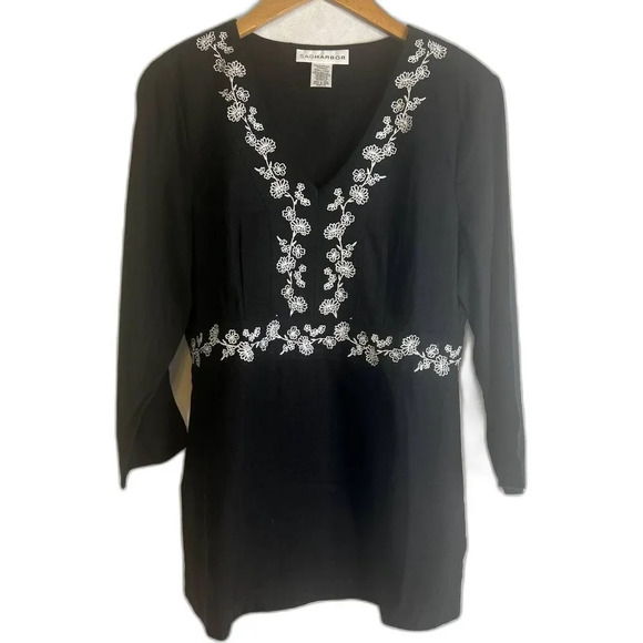 Sag Harbor Black Embroidered Floral Linen‎ Blend Blouse Size Small - Picture 1 of 10